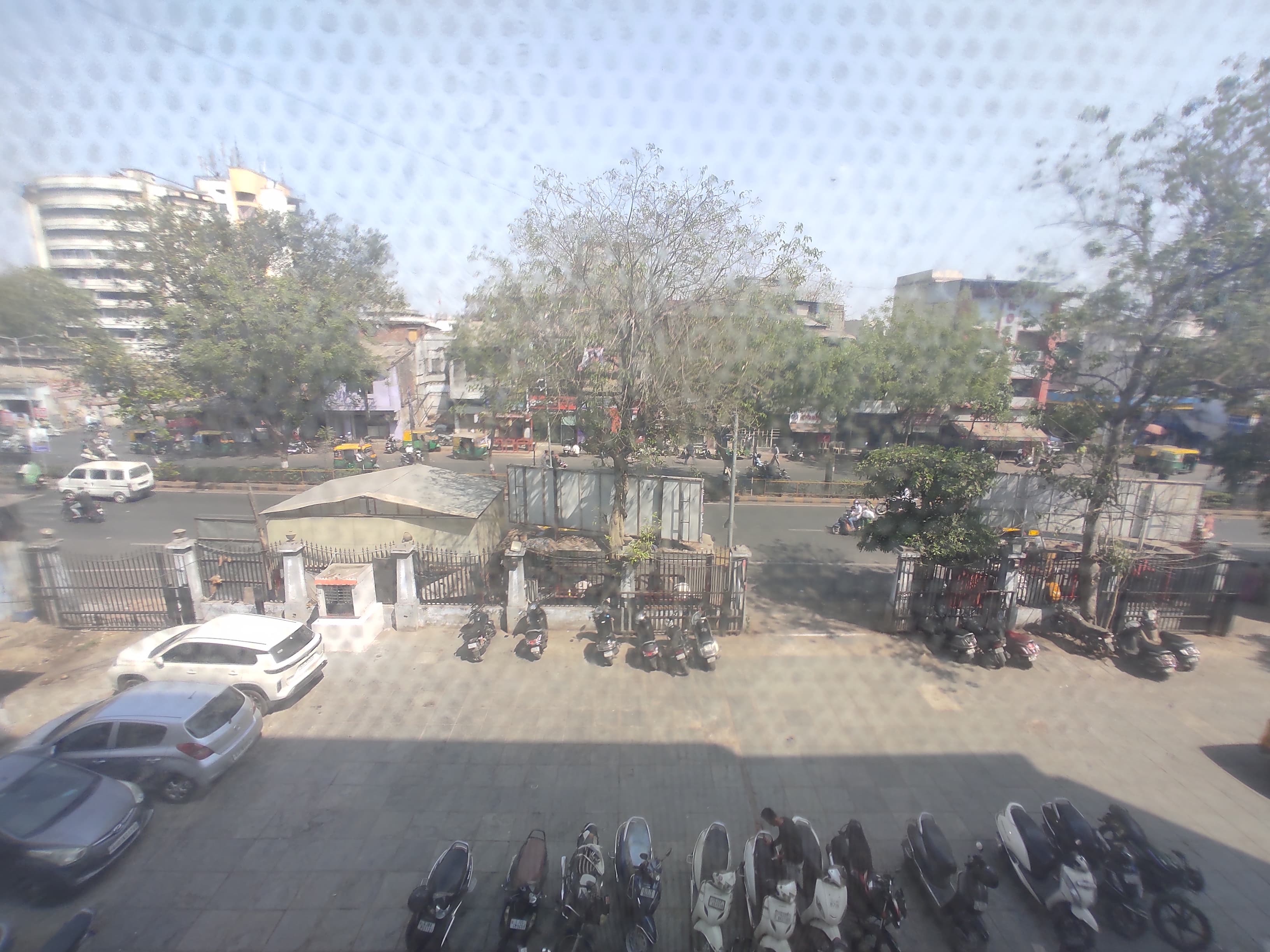2F 330 Sq. Feet Commercial Office for Rent in Shahibaug Ahmedabad - Media 3