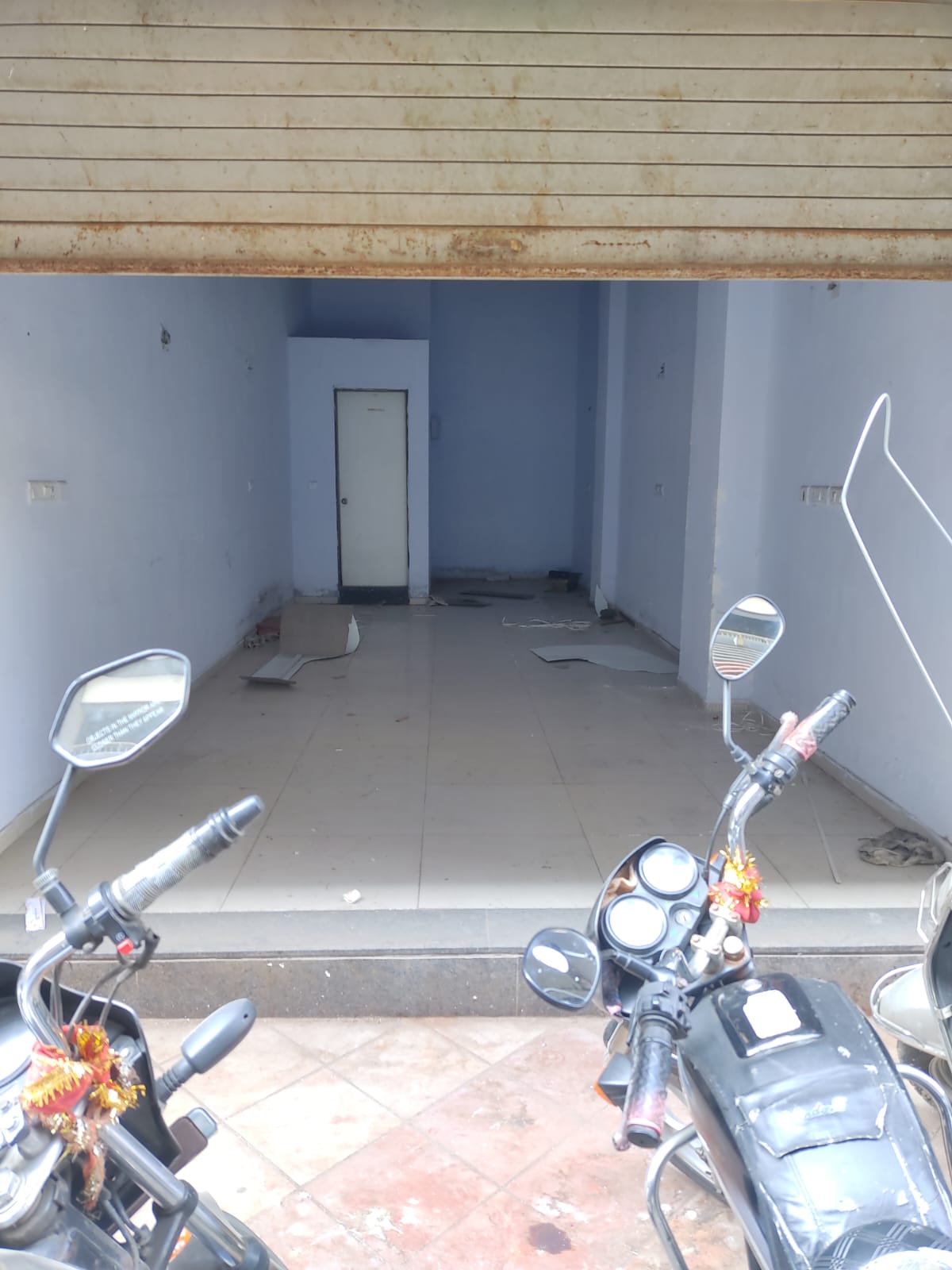 GF 598 Sq. Feet Commercial Showroom for Rent in Shahibaug Ahmedabad - Media 4