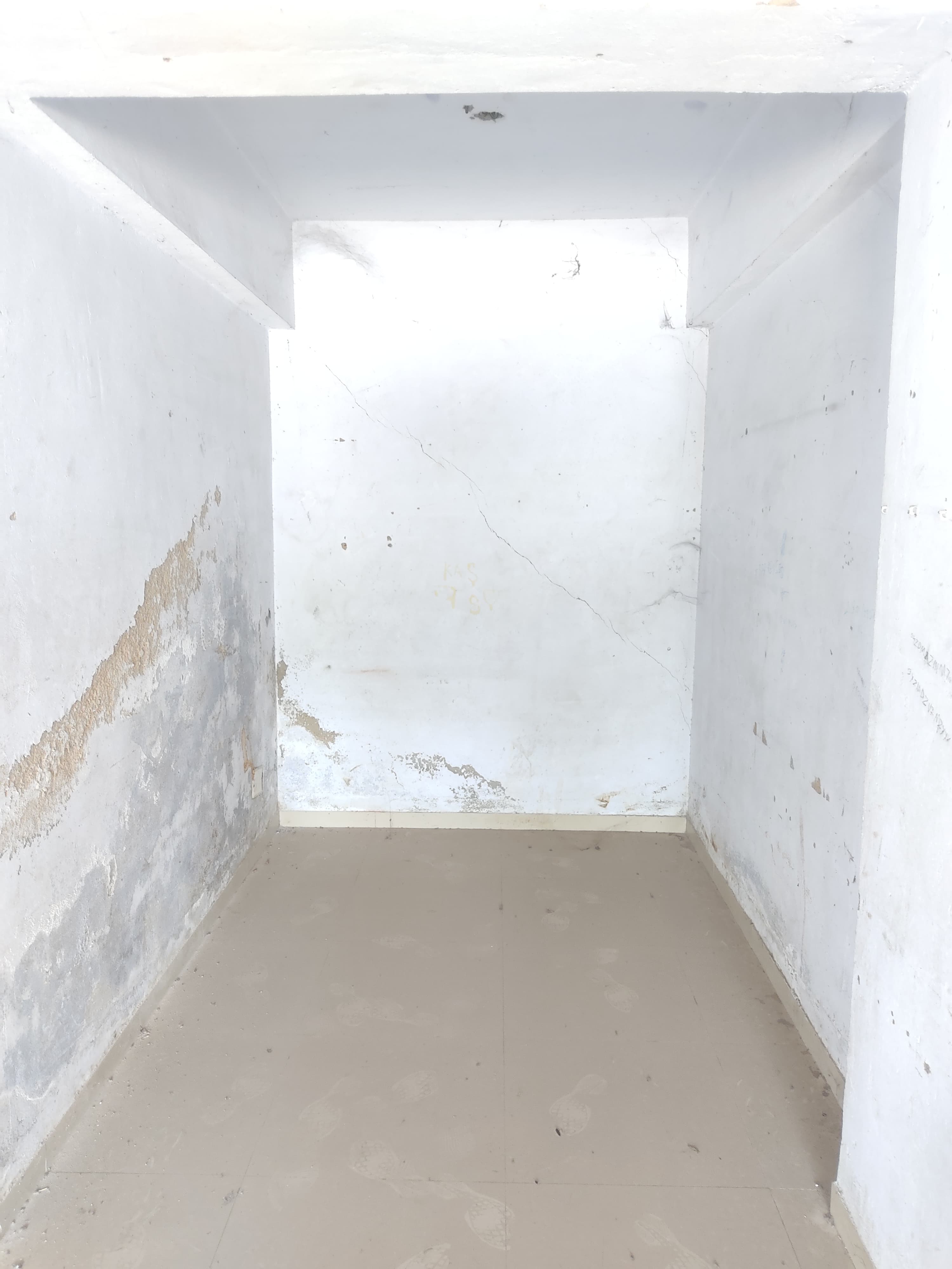 491 Sq. Feet Commercial Office for Sale in Shahibaug Ahmedabad - Media 8