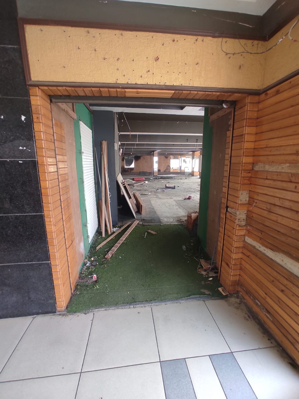 2F 7800 Sq. Feet Commercial Showroom for Sale in Shahibaug Ahmedabad - Media 22