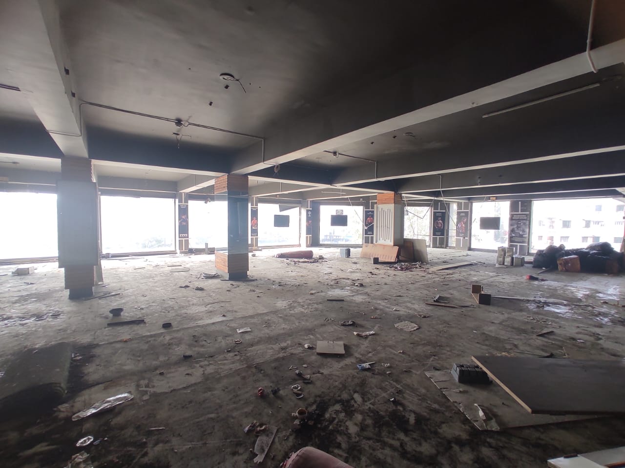 2F 7800 Sq. Feet Commercial Showroom for Sale in Shahibaug Ahmedabad - Media 21