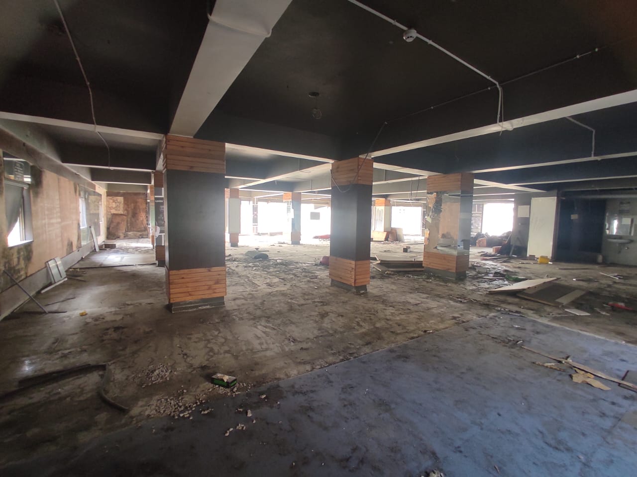 2F 7800 Sq. Feet Commercial Showroom for Sale in Shahibaug Ahmedabad - Media 19