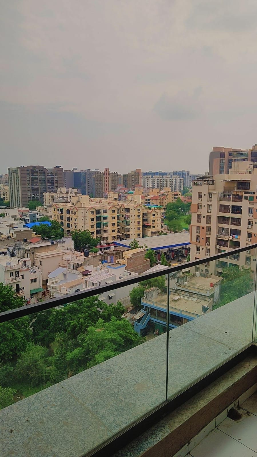 571 Sq. Feet Commercial Office for Rent in Satellite Ahmedabad - Media 4