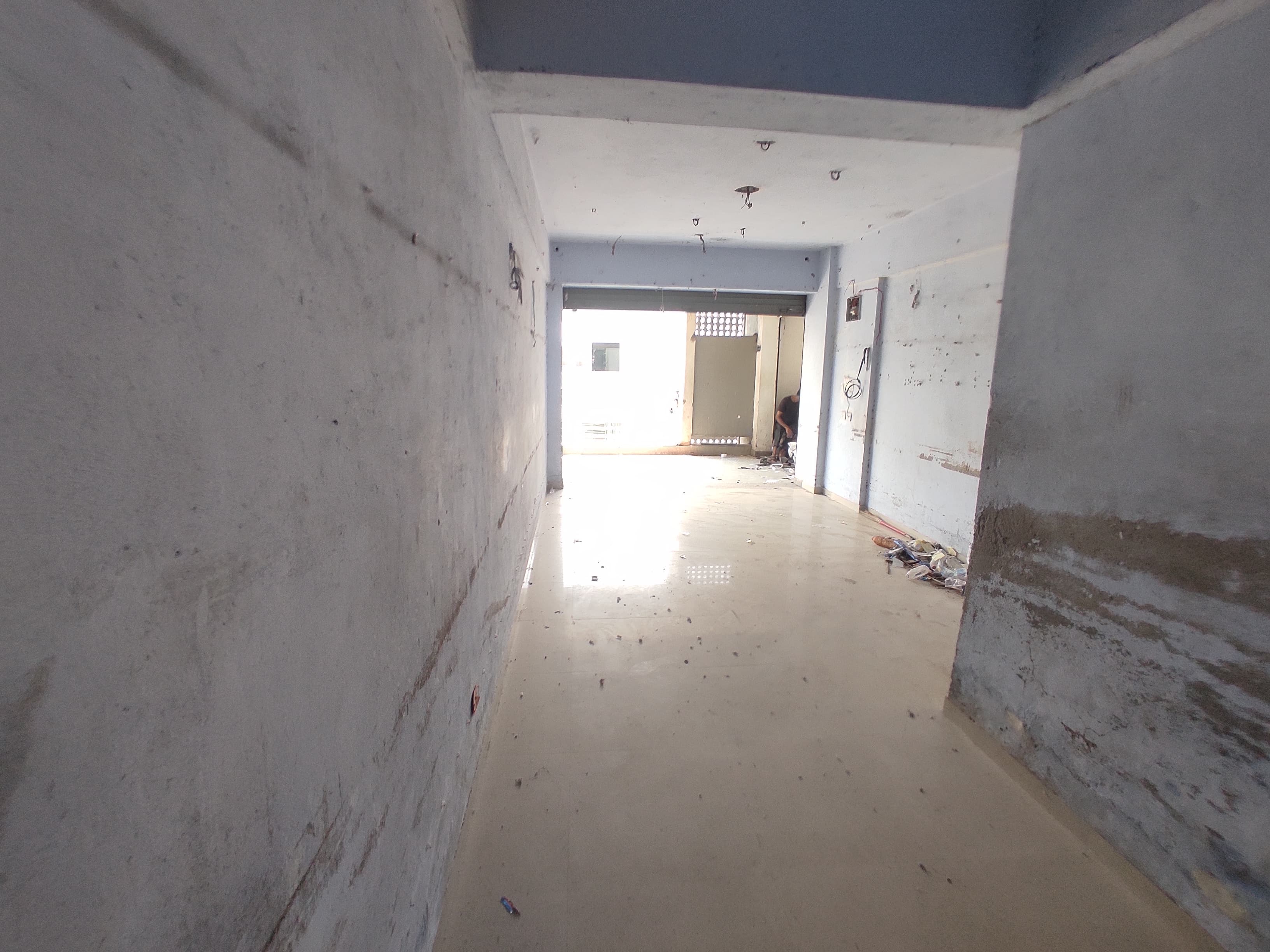 4F 460 Sq. Feet Commercial Shop for Sale in Shahibaug Ahmedabad - Media 16