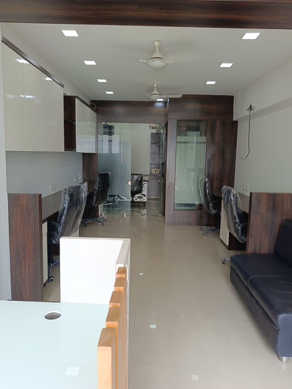 2F 640 Sq. Feet Commercial Showroom for Sale in Shahibaug Ahmedabad - Media 11