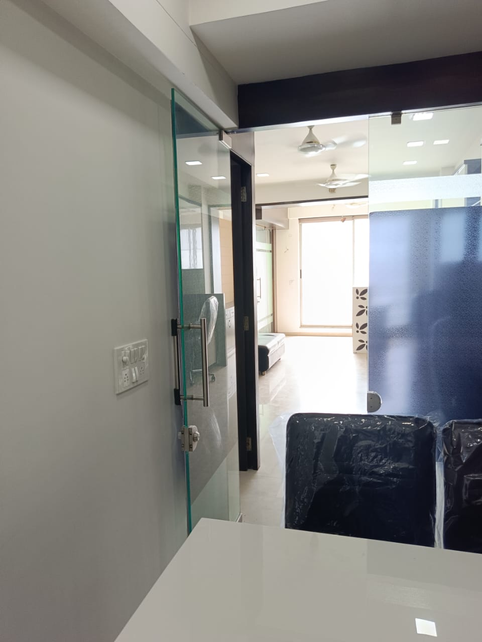 2F 640 Sq. Feet Commercial Showroom for Sale in Shahibaug Ahmedabad - Media 5