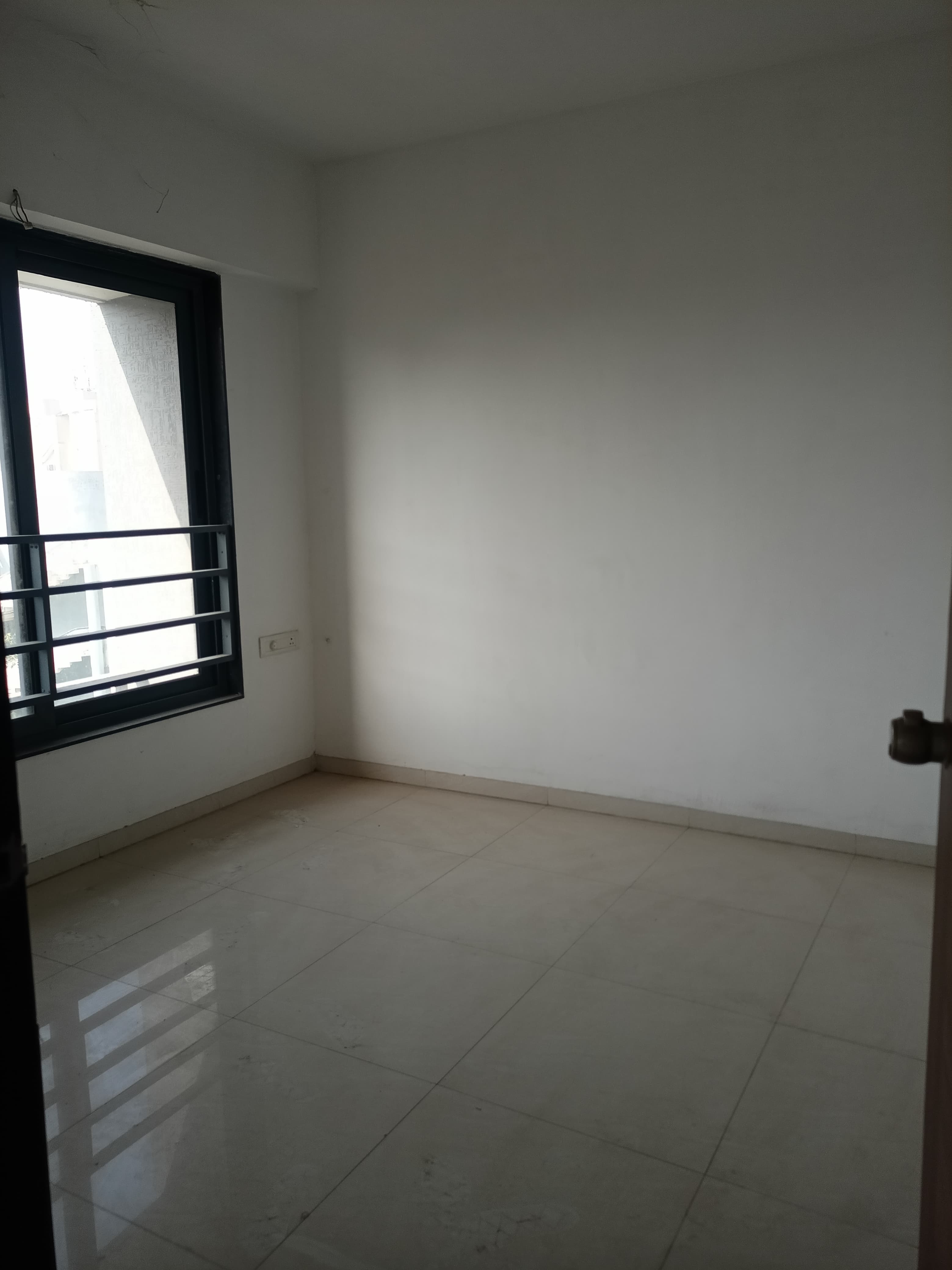 3 BHK 1700 Sq. Feet Residential Flat / Appartment for Sale in Ellisbridge Ahmedabad - Media 8