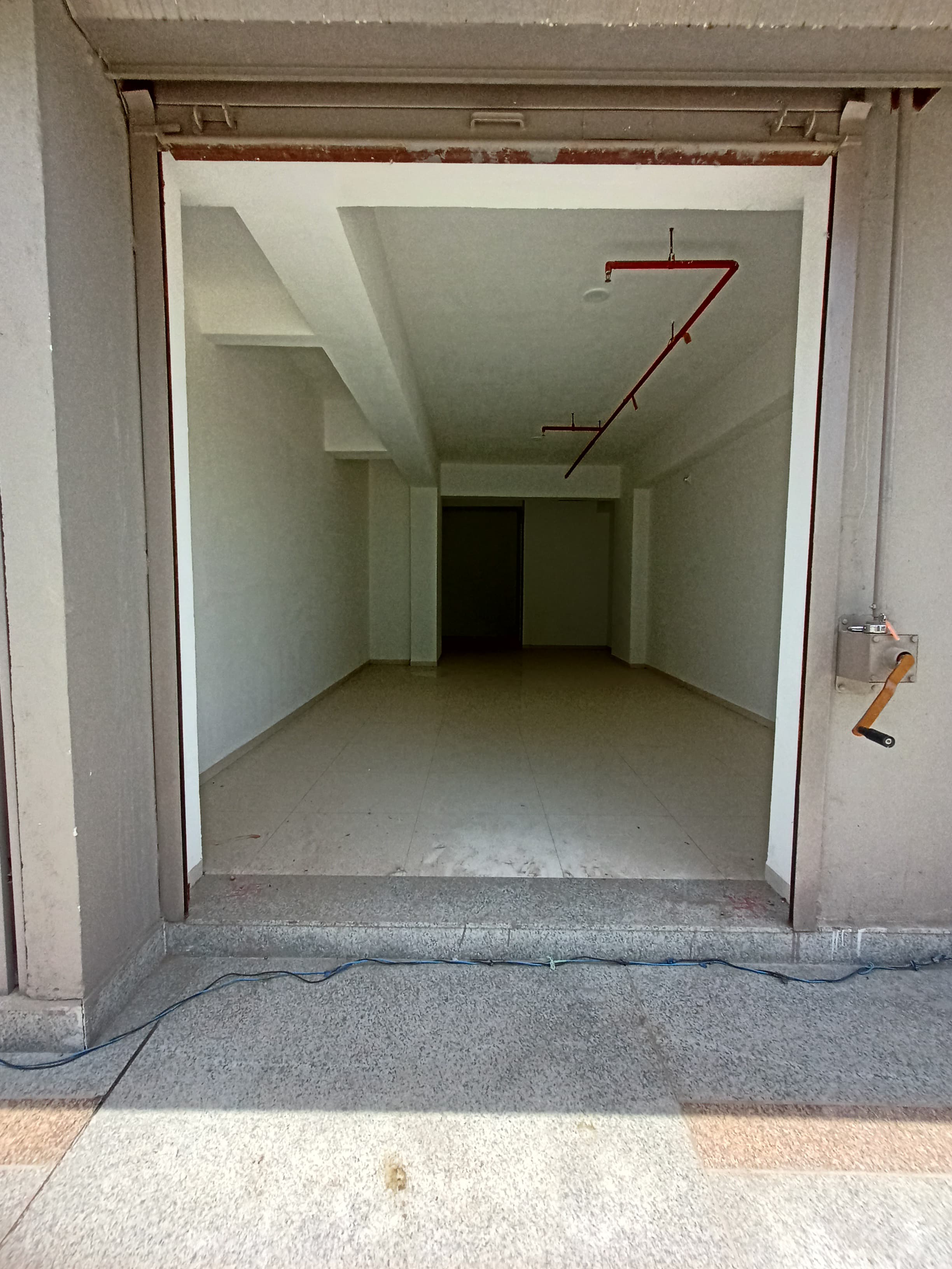 GF 717 Sq. Feet Commercial Shop for Rent in Vaishnodevi Ahmedabad - Media 11