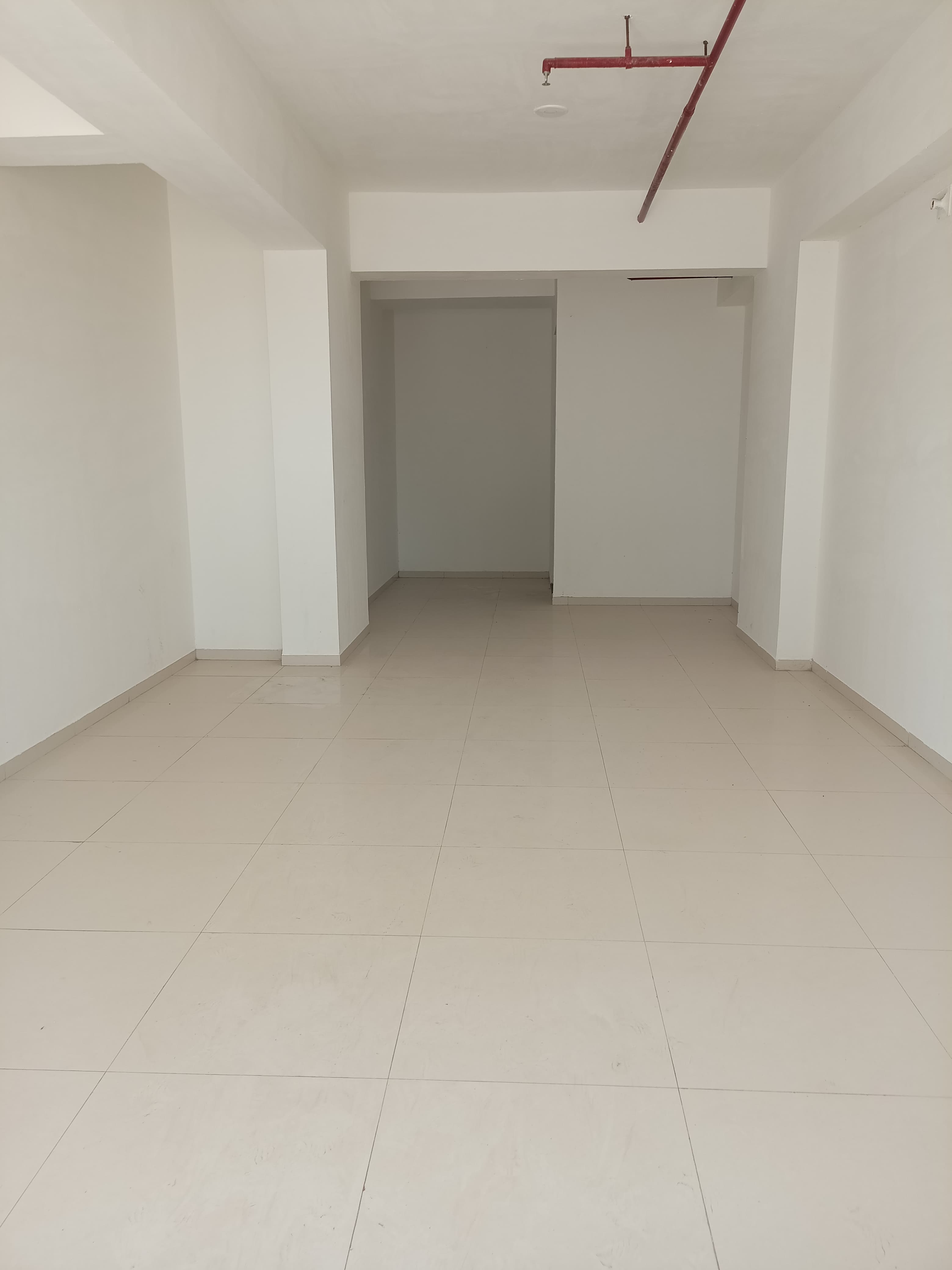 GF 717 Sq. Feet Commercial Shop for Rent in Vaishnodevi Ahmedabad - Media 6