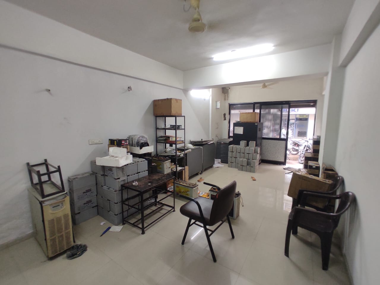 GF 610 Sq. Feet Commercial Showroom for Sale in Shahibaug Ahmedabad - Media 3