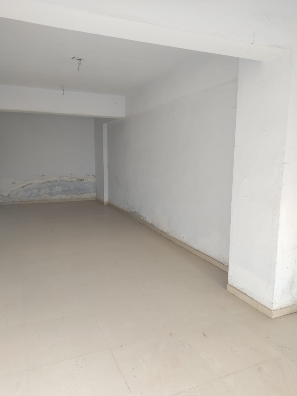 GF 1830 Sq. Feet Commercial Shop for Sale in Shahibaug Ahmedabad - Media 8