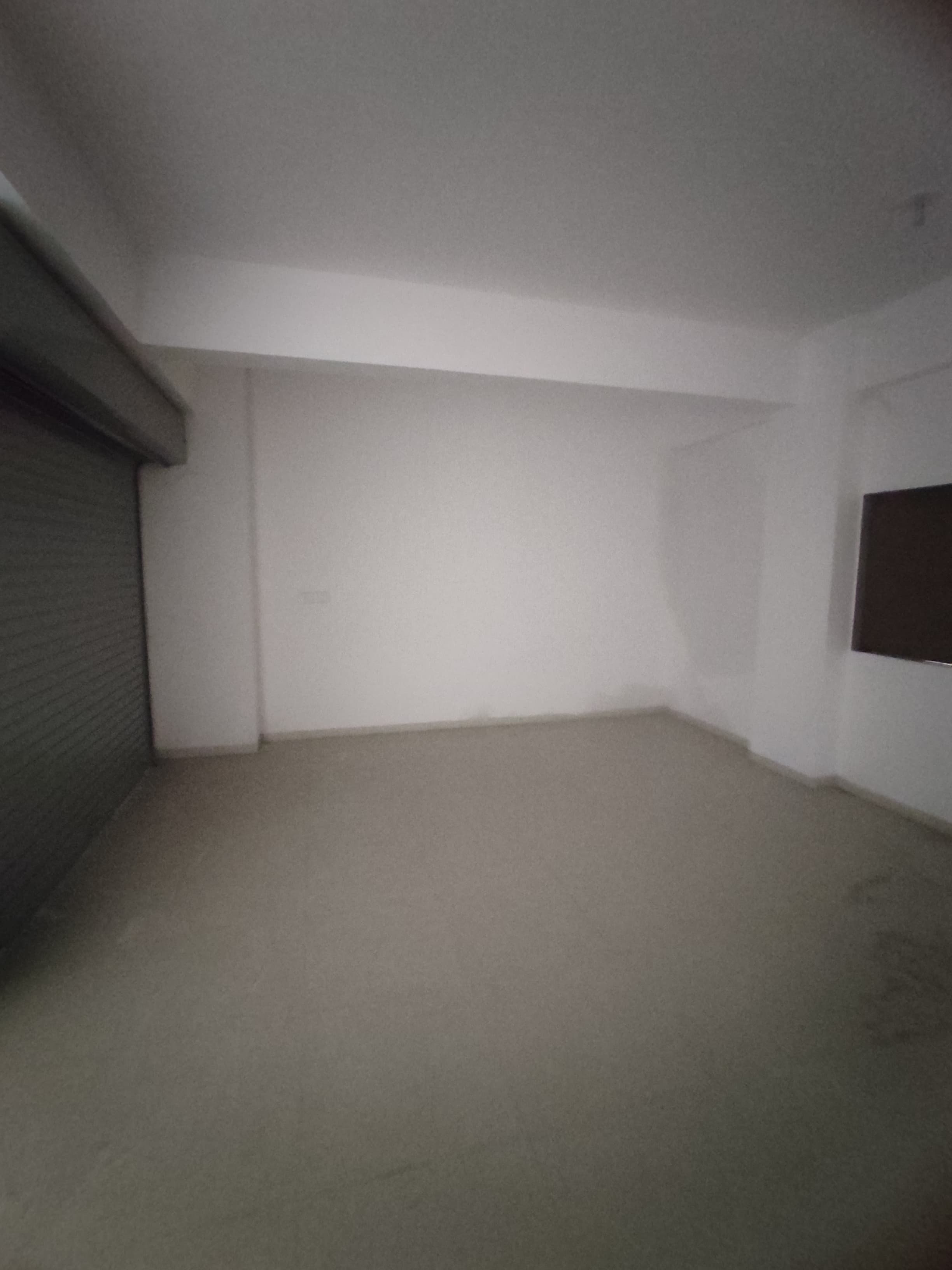 GF 500 Sq. Feet Commercial Showroom for Rent in Shahibaug Ahmedabad - Media 2