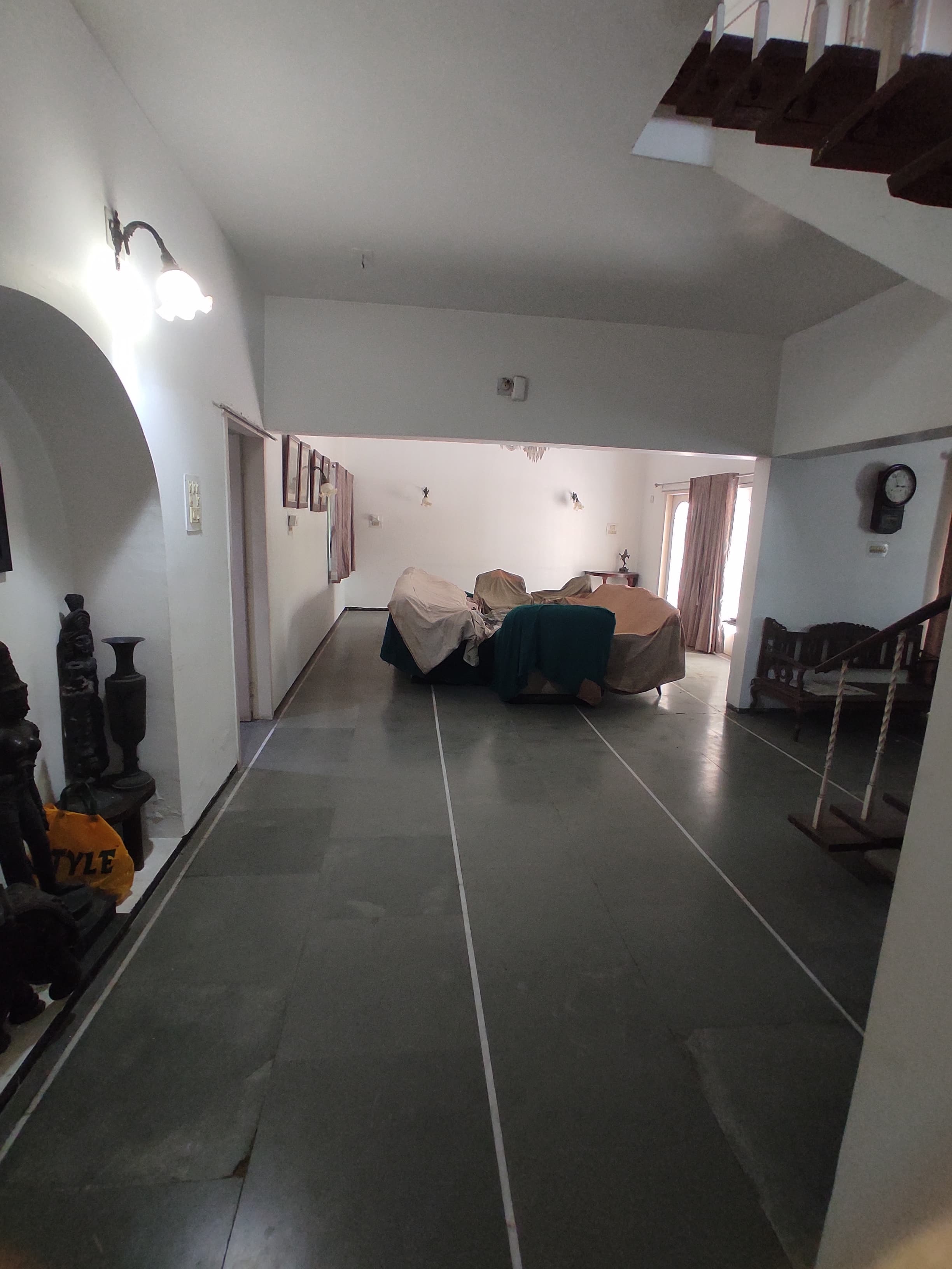 4 BHK 850 Sq. Yards Residential Individual Villa / Bungalow for Rent in Paldi Ahmedabad - Media 6