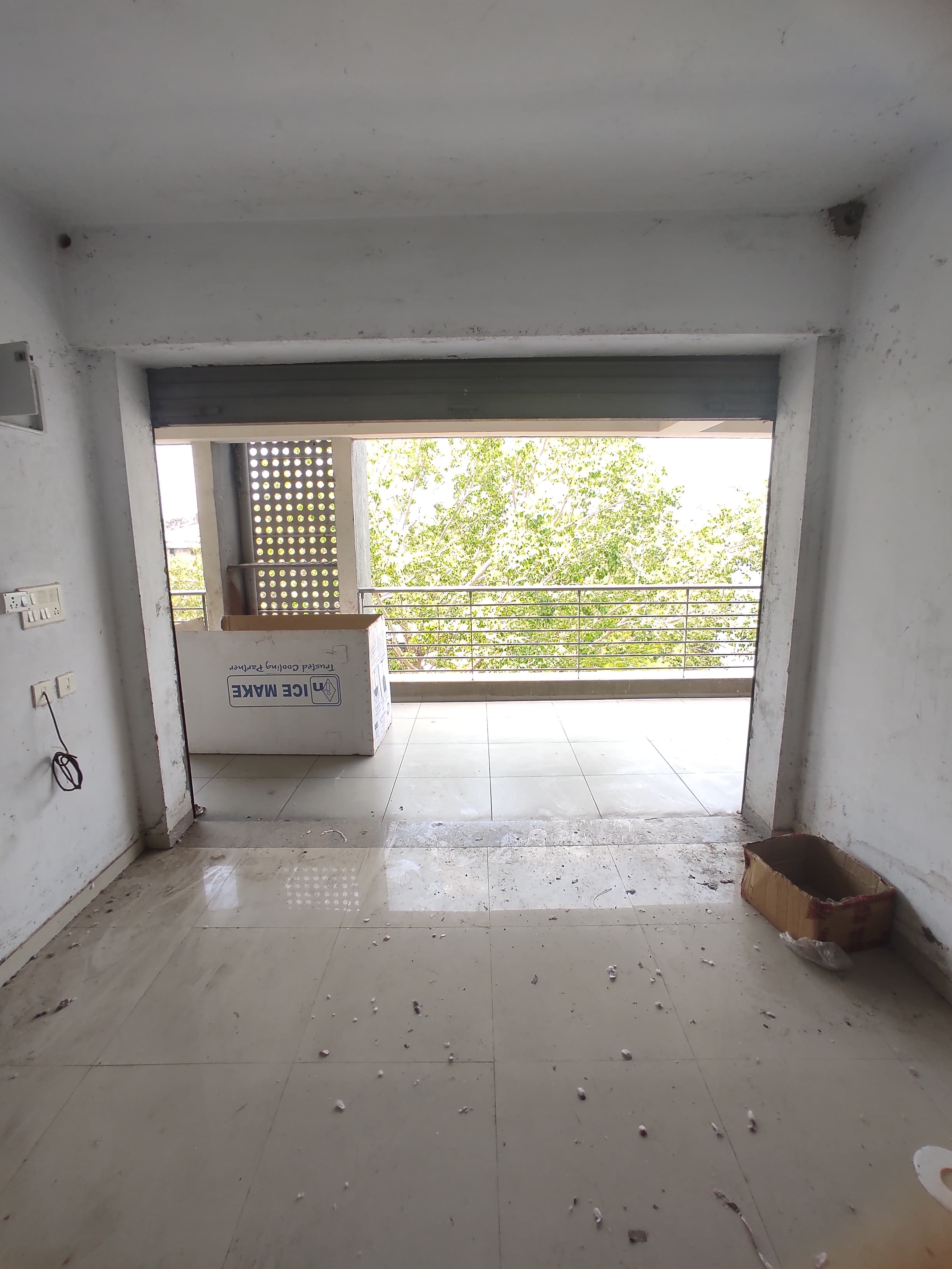 375 Sq. Feet Commercial Office for Rent in Shahibaug Ahmedabad - Media 5