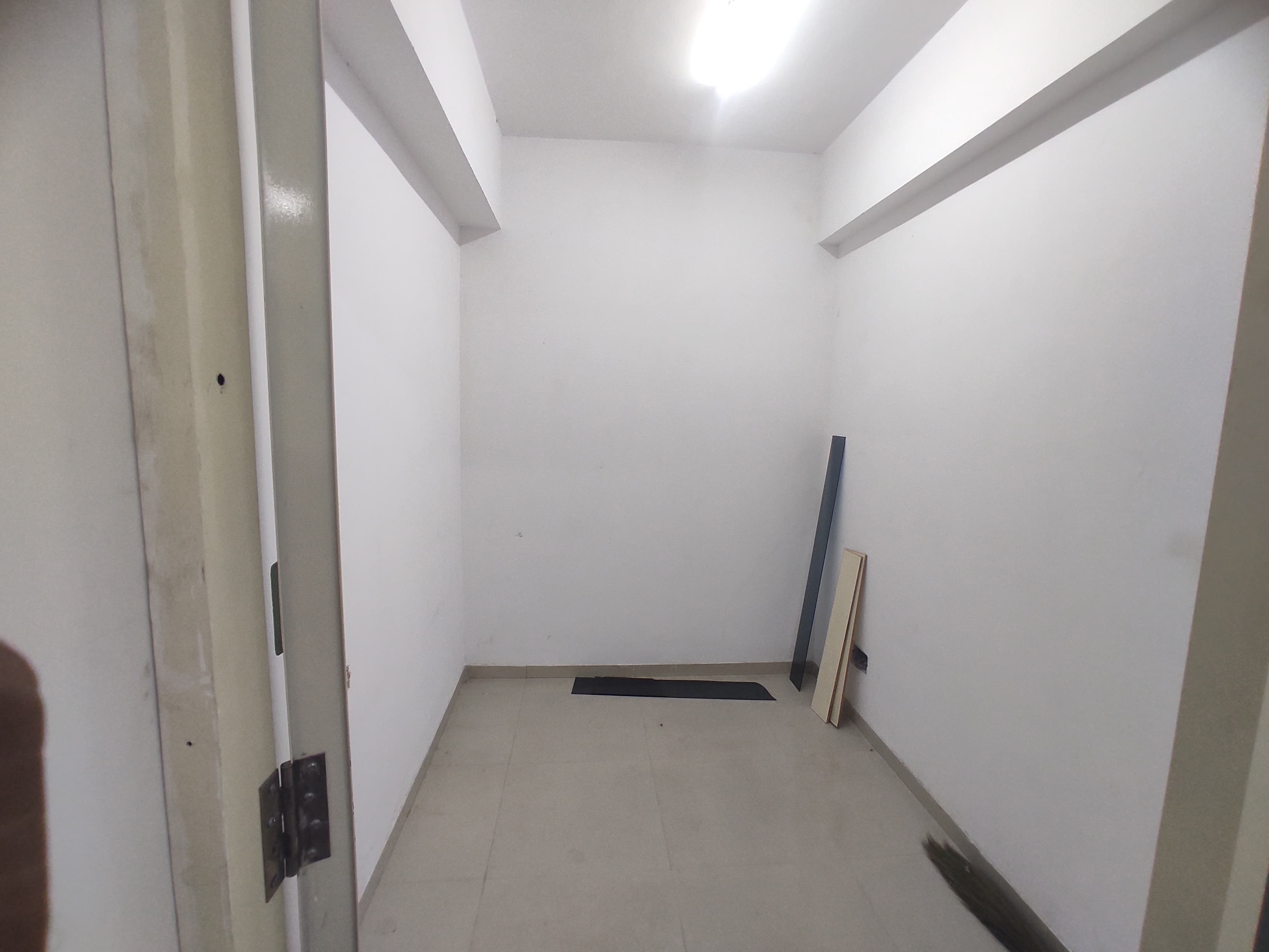 460 Sq. Feet Commercial Office for Rent in Shahibaug Ahmedabad - Media 5