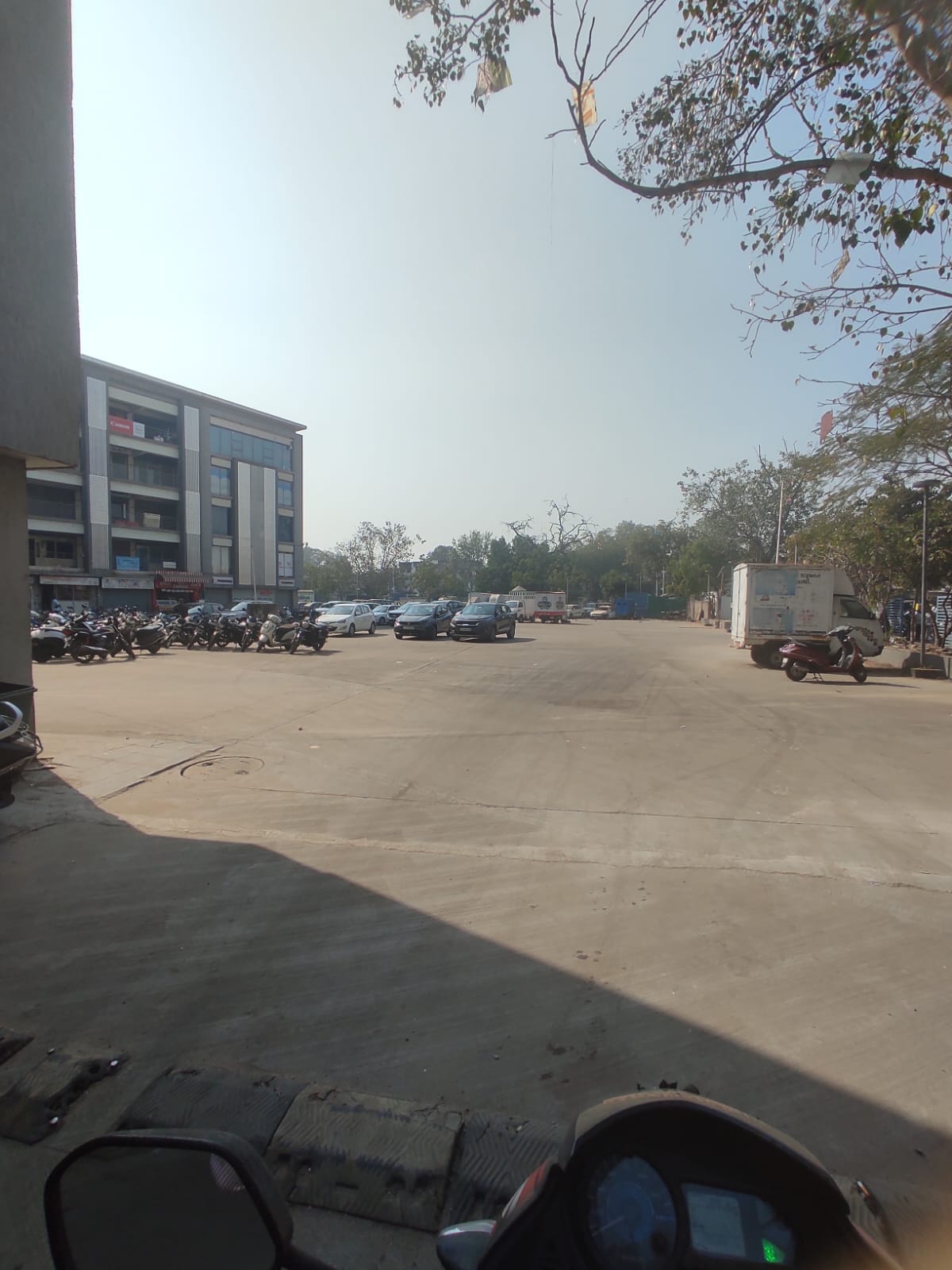 460 Sq. Feet Commercial Office for Rent in Shahibaug Ahmedabad - Media 8