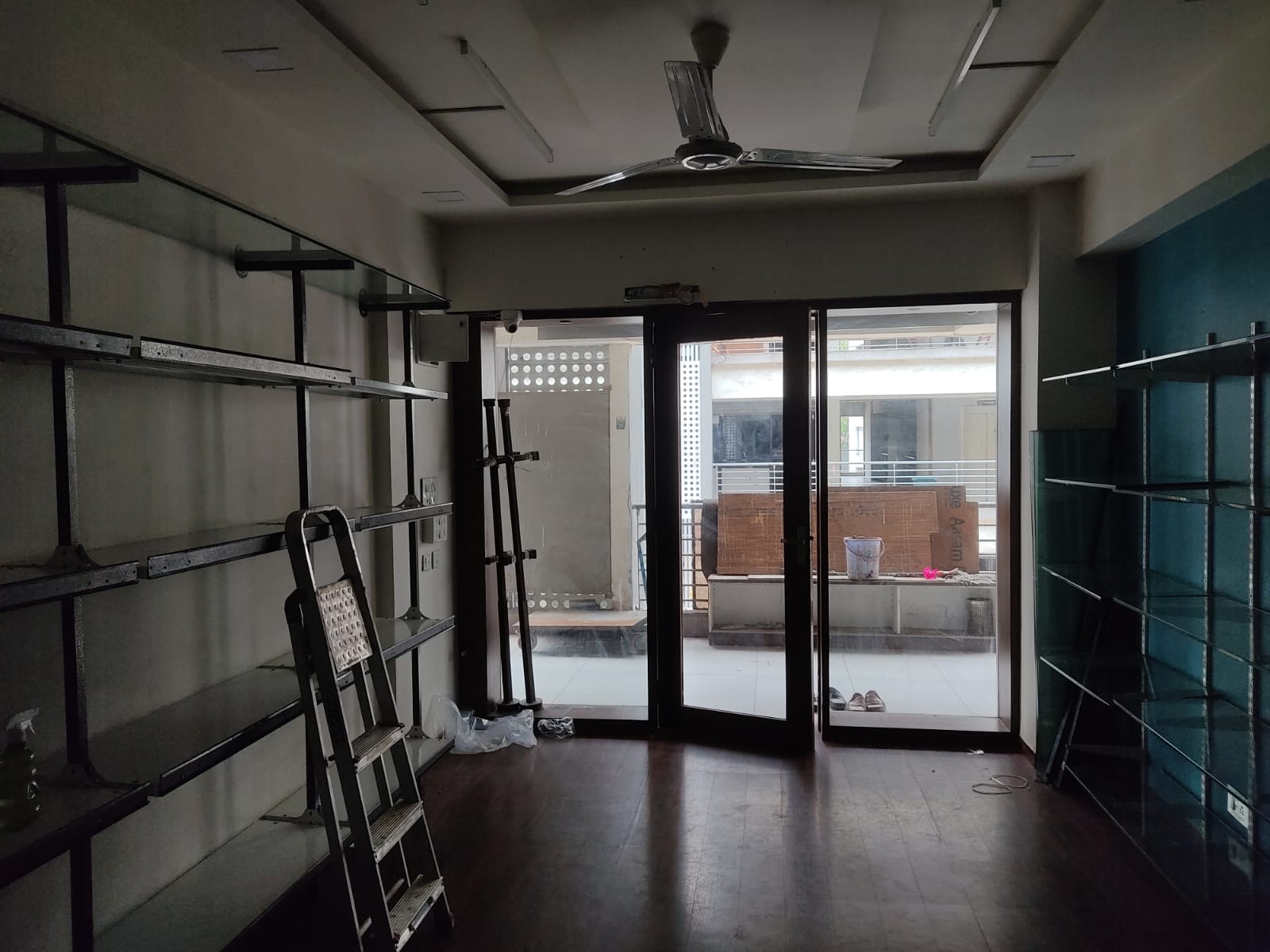 460 Sq. Feet Commercial Office for Sale in Shahibaug Ahmedabad - Media 2