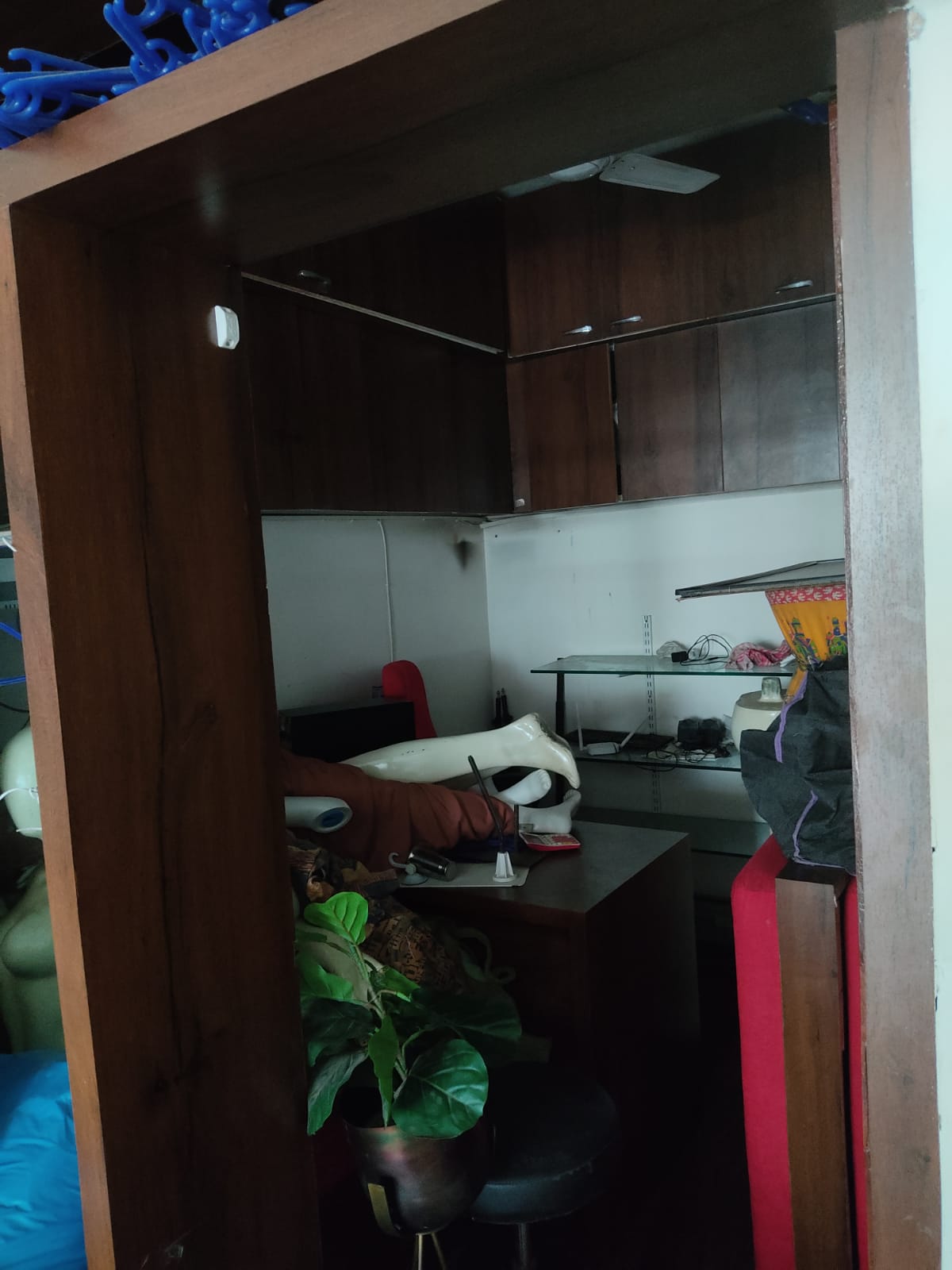 460 Sq. Feet Commercial Office for Sale in Shahibaug Ahmedabad - Media 3