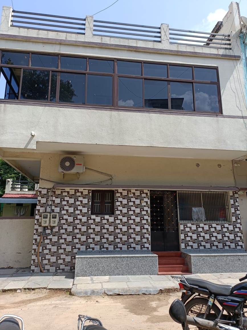 3 BHK 300 Sq. Yards Residential Individual Villa / Bungalow for Sale in Shahibaug Ahmedabad - Media 2