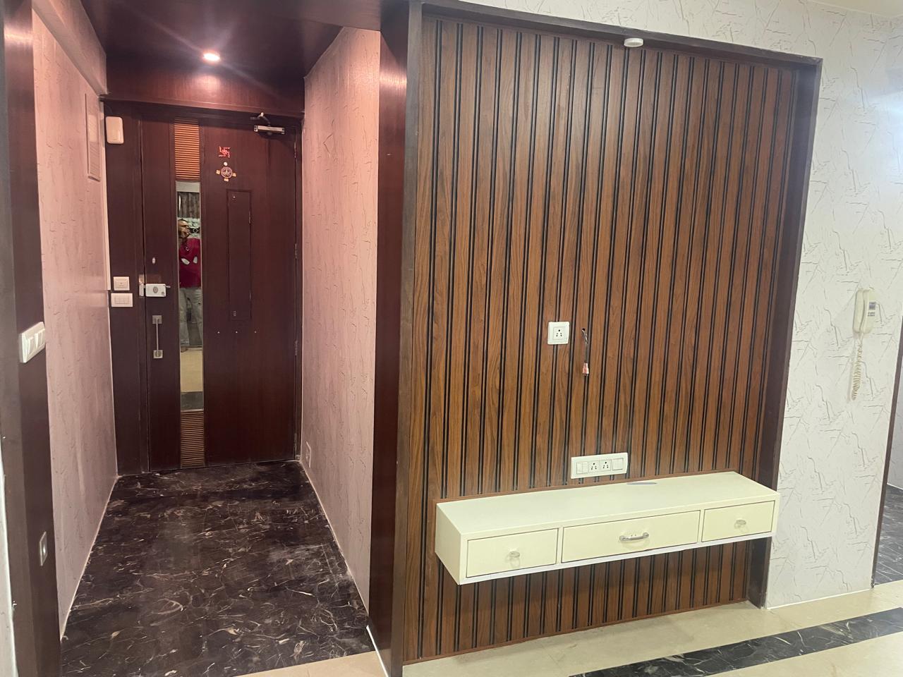 3 BHK 1800 Sq. Feet Residential Flat / Appartment for Rent in Bodakdev Ahmedabad