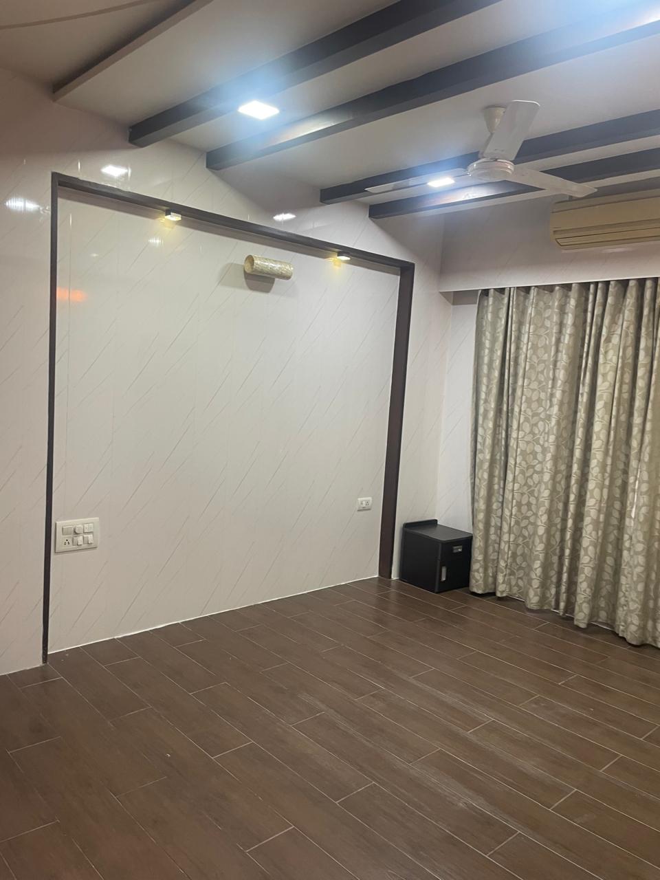 3 BHK 1800 Sq. Feet Residential Flat / Appartment for Rent in Bodakdev Ahmedabad - Media 7