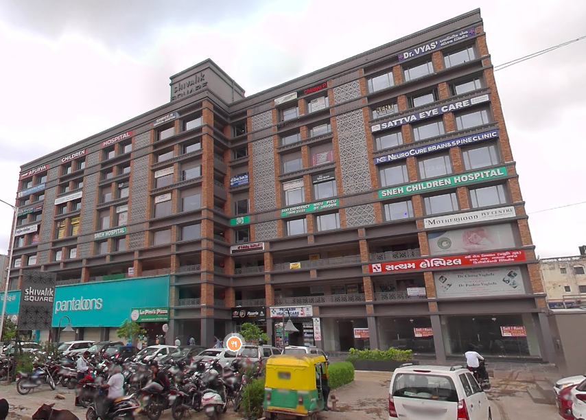 FF 1408 Sq. Feet Commercial Showroom for Sale in Old Vadaj Ahmedabad - Media 6