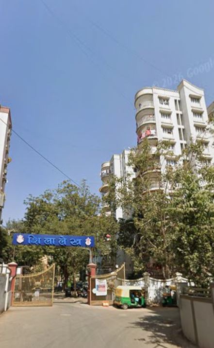3 BHK 222 Sq. Yards Residential Flat / Appartment for Sale in Shahibaug Ahmedabad - Media 14