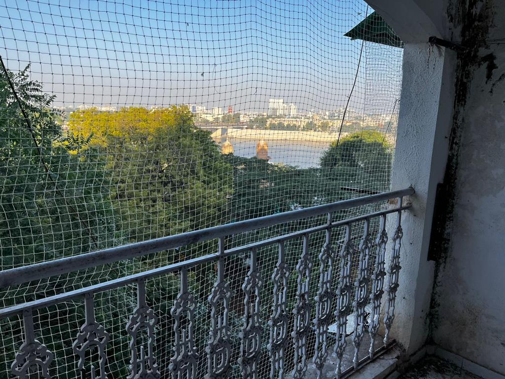 3 BHK 222 Sq. Yards Residential Flat / Appartment for Sale in Shahibaug Ahmedabad - Media 8