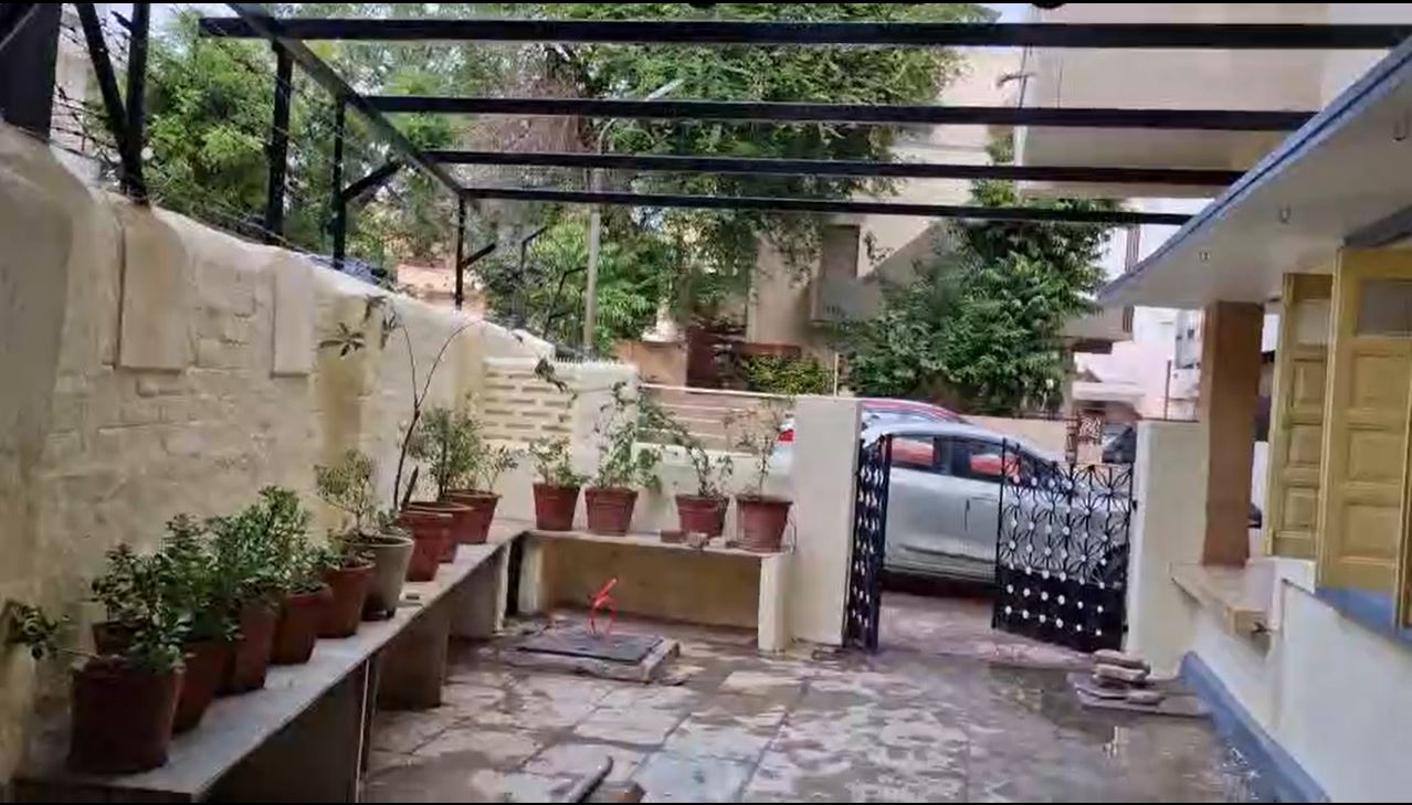 2 BHK 200 Sq. Yards Residential Tenament for Sale in Shahibaug Ahmedabad - Media 12