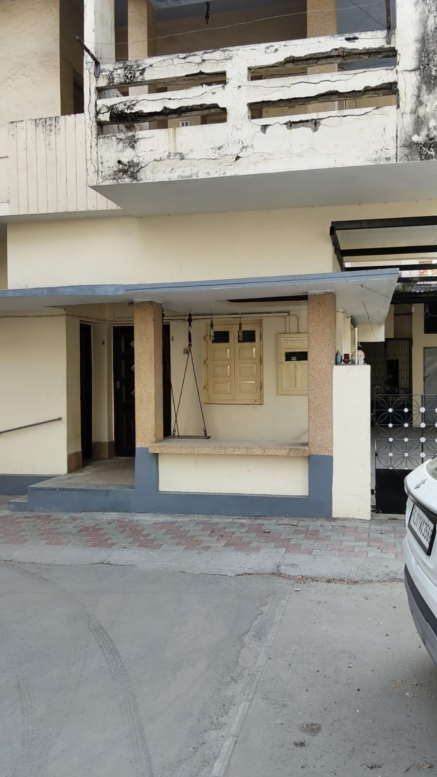 2 BHK 200 Sq. Yards Residential Tenament for Sale in Shahibaug Ahmedabad - Media 2