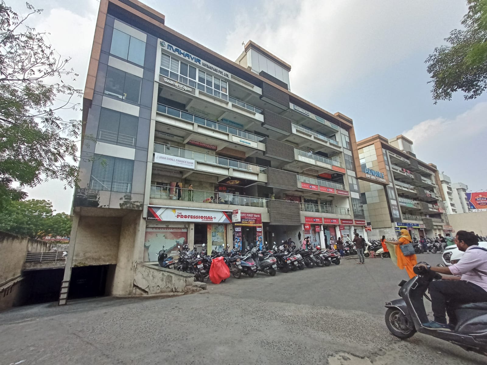 2F 669 Sq. Feet Commercial Pre-leased Offices for Sale in Shahibaug Ahmedabad - Media 9