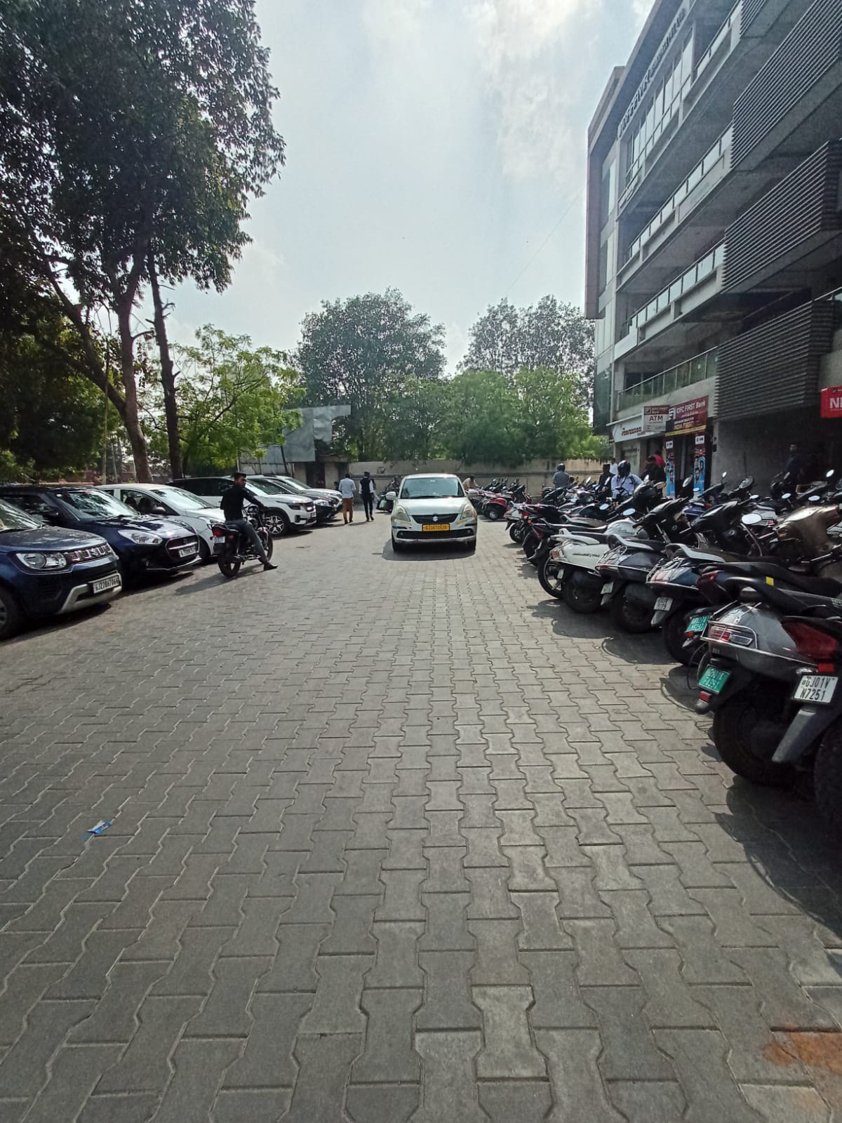 2F 669 Sq. Feet Commercial Pre-leased Offices for Sale in Shahibaug Ahmedabad - Media 14