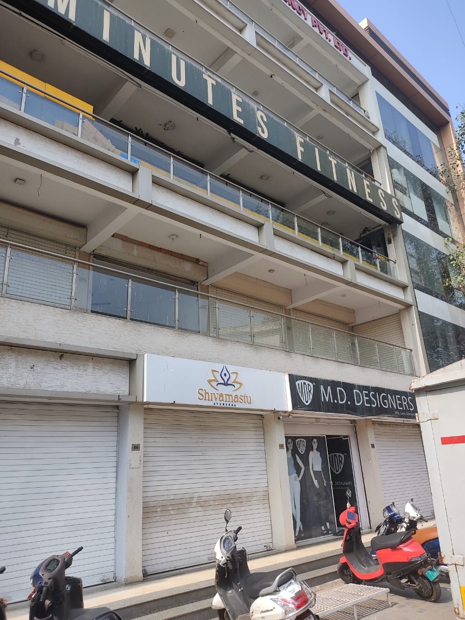 2F 669 Sq. Feet Commercial Pre-leased Offices for Sale in Shahibaug Ahmedabad - Media 12